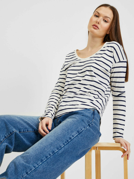 GAP T-shirt