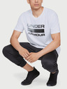 Under Armour T-shirt