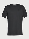 Under Armour T-shirt