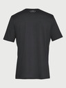 Under Armour T-shirt