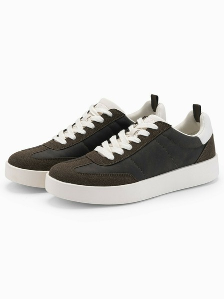 Ombre Clothing Sneakers