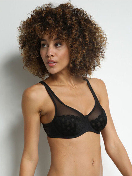 DIM Generous Broderie Underwire Bra